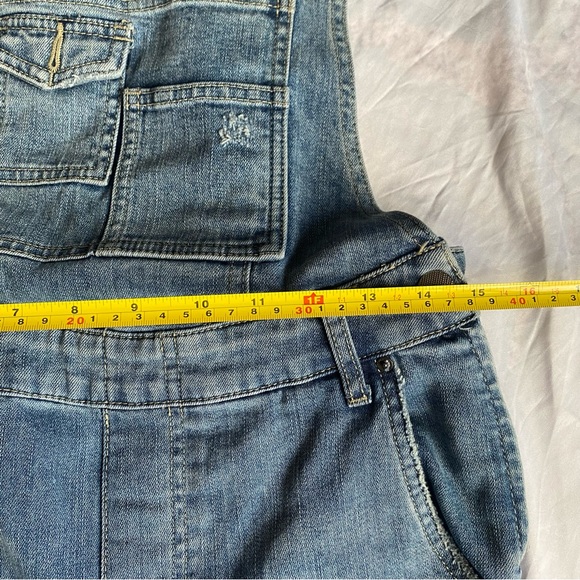 Free People Overalls Milo Slim Ankle Distressed Denim Jean Side Zip Size 25 - Picture 5 of 10